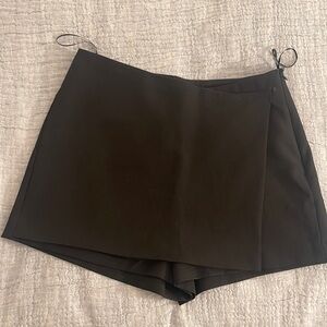Black business skirt/trousers